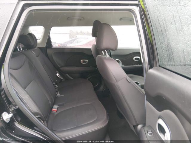 Kia Soul Image 7