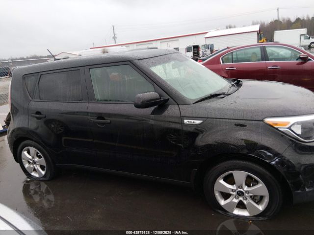 Kia Soul Image 12