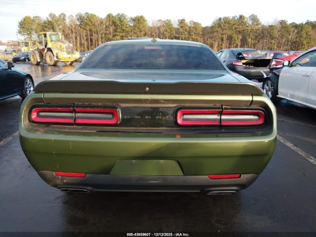 Dodge Challenger Image 19