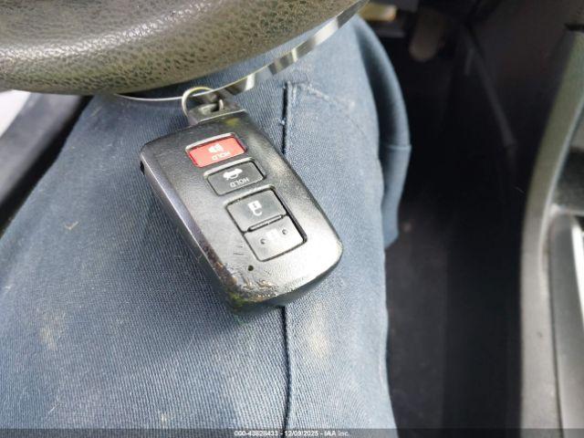 Toyota Corolla Le Eco Plus Image 2