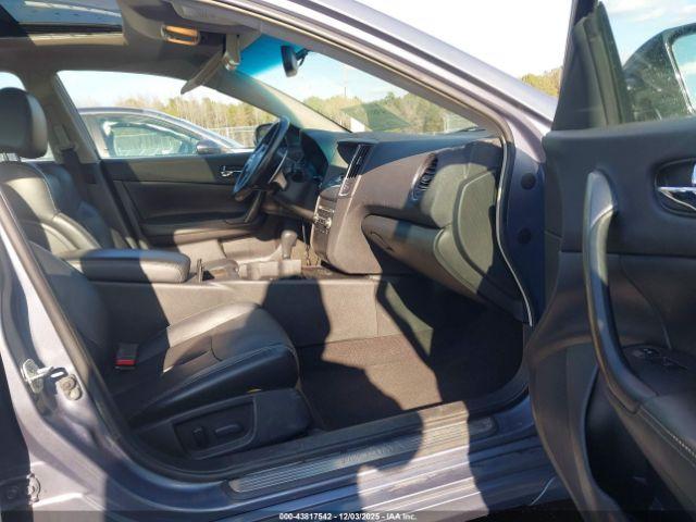 Nissan Maxima 3.5 Sv Image 12