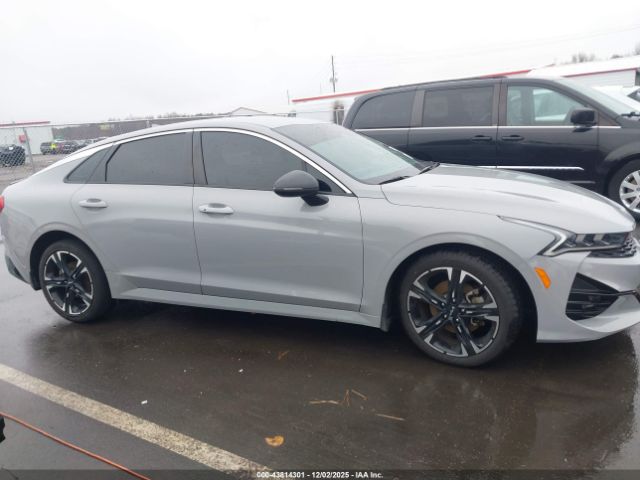 Kia K5 Gt-line Image 9