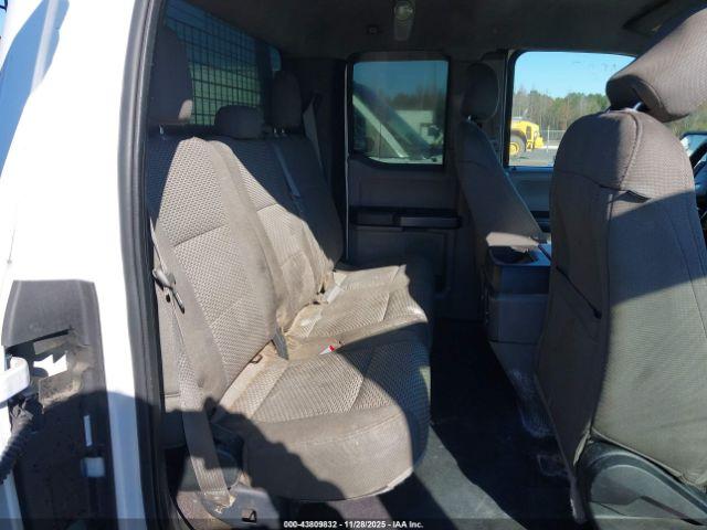 Ford F-150 Xlt Image 9