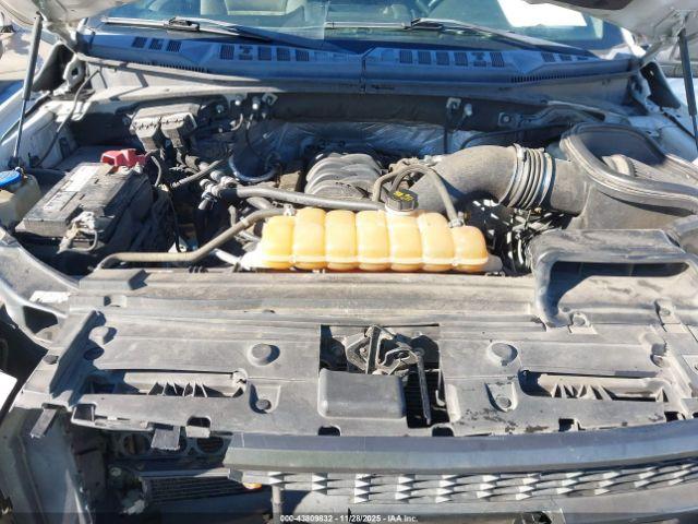 Ford F-150 Xlt Image 14