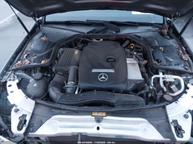 Mercedes-Benz C-Class Image 5