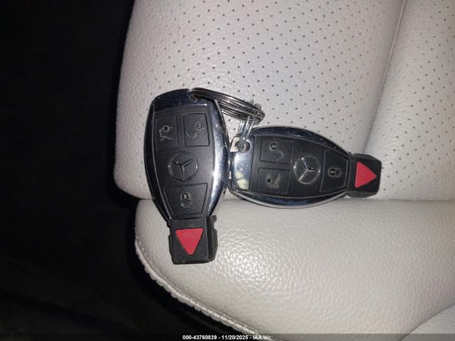 Mercedes-Benz C-Class Image 8