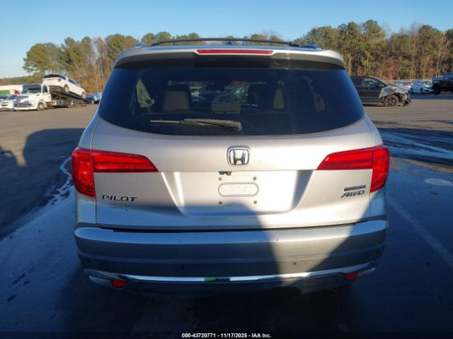 Honda Pilot Touring Image 12