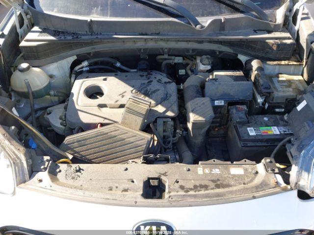 Kia Sportage Lx Image 8