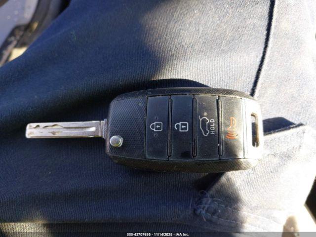 Kia Sportage Lx Image 7