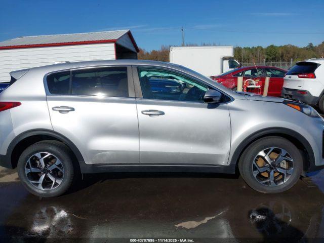 Kia Sportage Lx Image 12