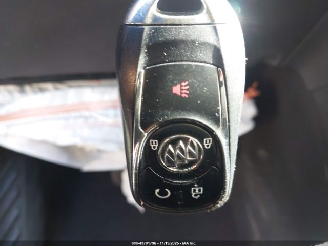 Buick Encore Sport Touring Image 12