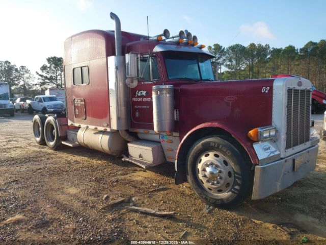 Peterbilt 379 Image 1