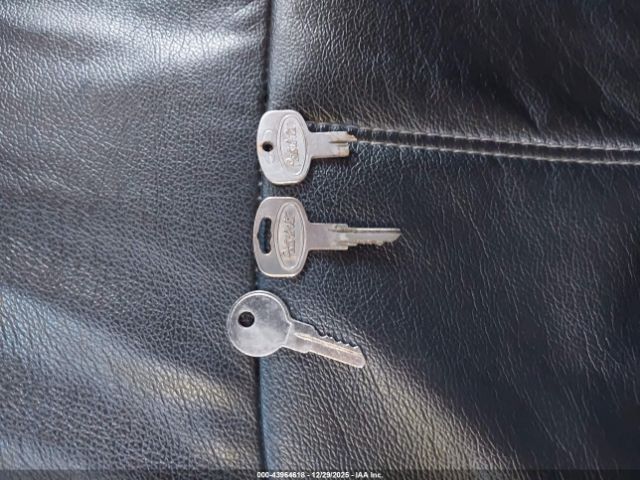 Peterbilt 379 Image 19