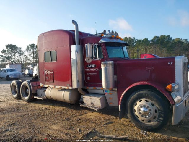 Peterbilt 379 Image 11