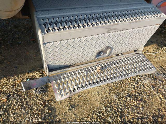 Peterbilt 379 Image 16