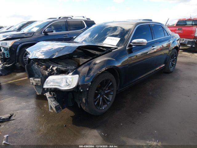 Chrysler 300c Image 7