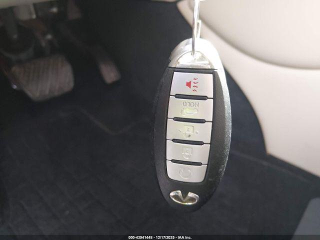 INFINITI Qx Image 15