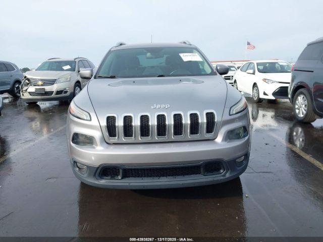 Jeep Cherokee Latitude Image 5