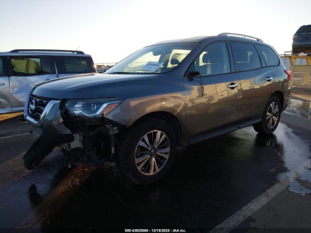 Nissan Pathfinder Sv Image 4