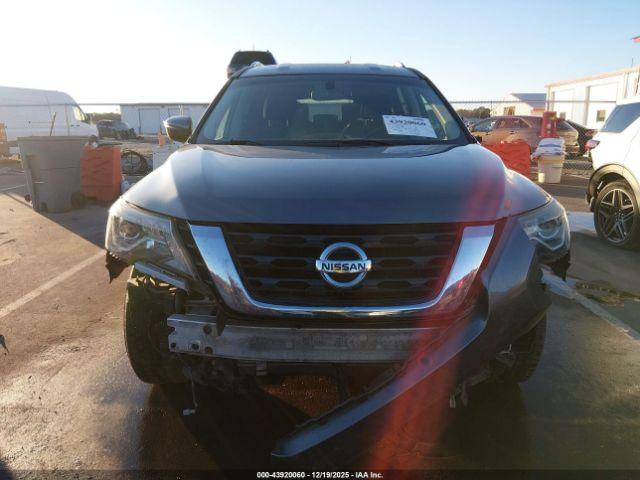 Nissan Pathfinder Sv Image 10