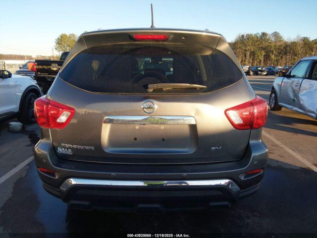 Nissan Pathfinder Sv Image 14