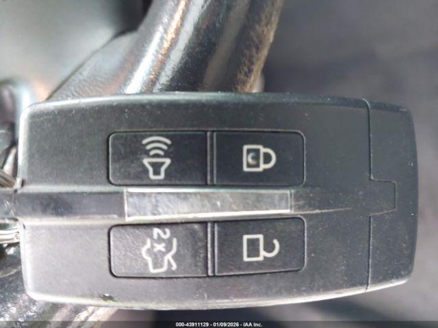 Ford Taurus Sho Image 7