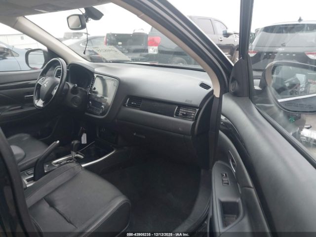 Mitsubishi Outlander Sel Image 4