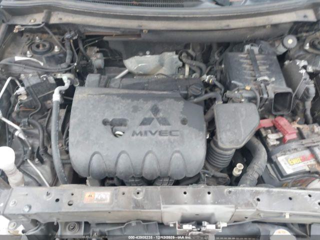 Mitsubishi Outlander Sel Image 8