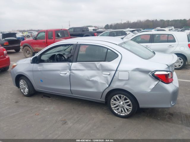 Mitsubishi Mirage Se Image 5