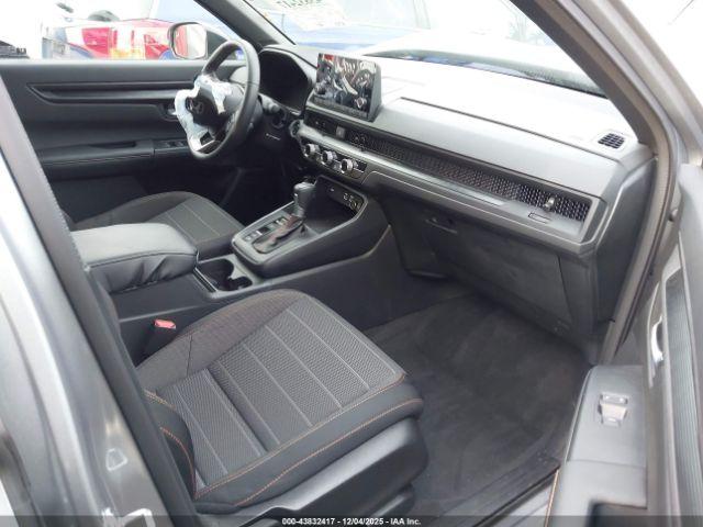 Honda CR-V Hybrid Sport Image 13