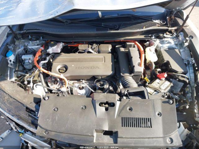 Honda CR-V Hybrid Sport Image 6