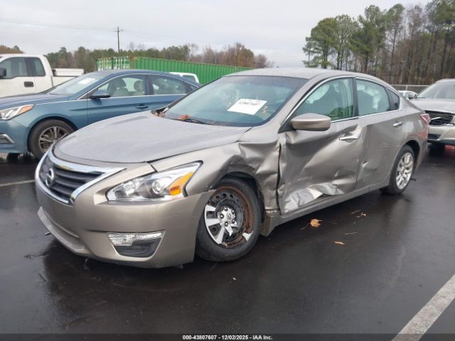 Nissan Altima 2.5 S Image 2