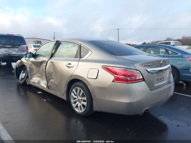 Nissan Altima 2.5 S Image 3