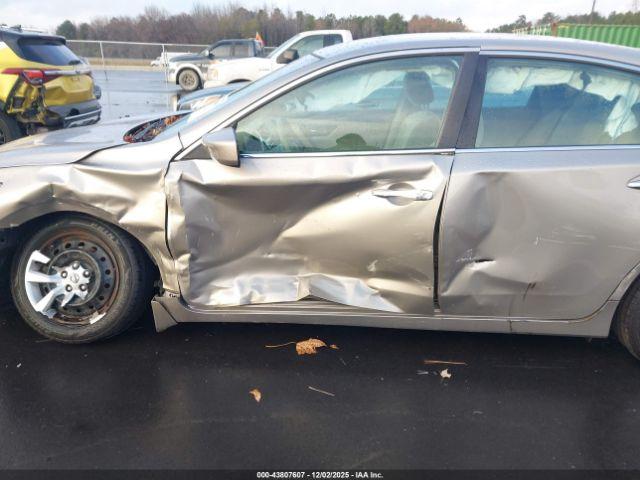 Nissan Altima 2.5 S Image 5