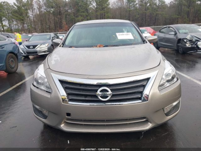Nissan Altima 2.5 S Image 11
