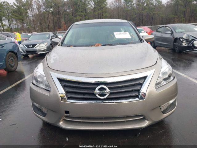 Nissan Altima 2.5 S Image 11