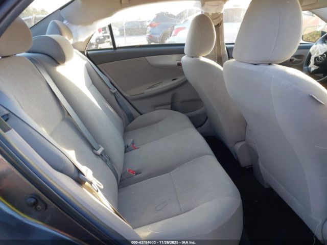 Toyota Corolla L Image 4