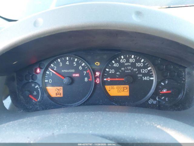 Nissan Frontier Sv 4x4 Image 4