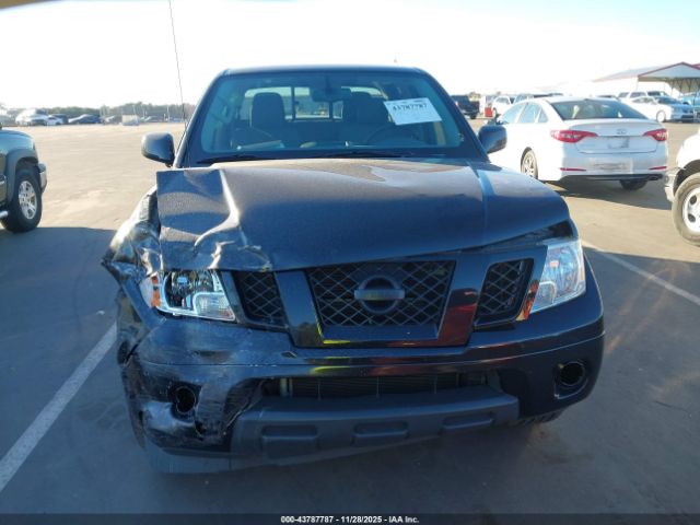 Nissan Frontier Sv 4x4 Image 12