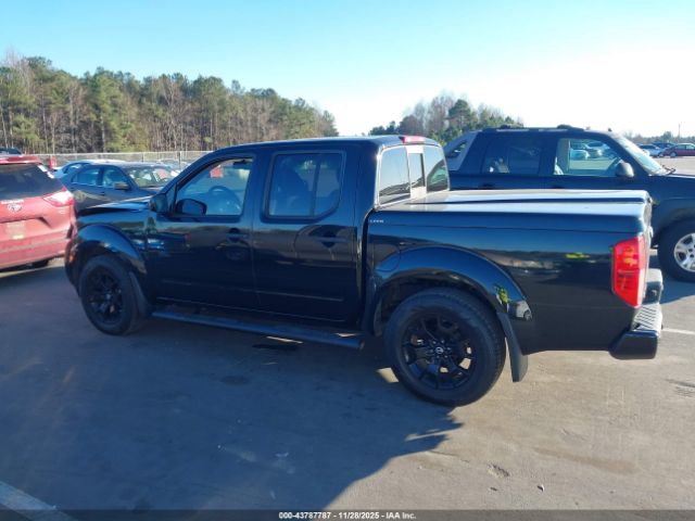 Nissan Frontier Sv 4x4 Image 15