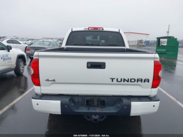 Toyota Tundra Limited 5.7l V8 Image 16