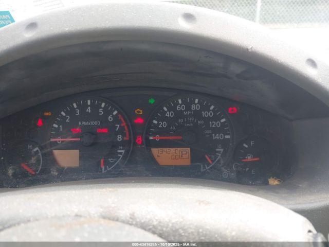 Nissan Frontier Sv Image 8