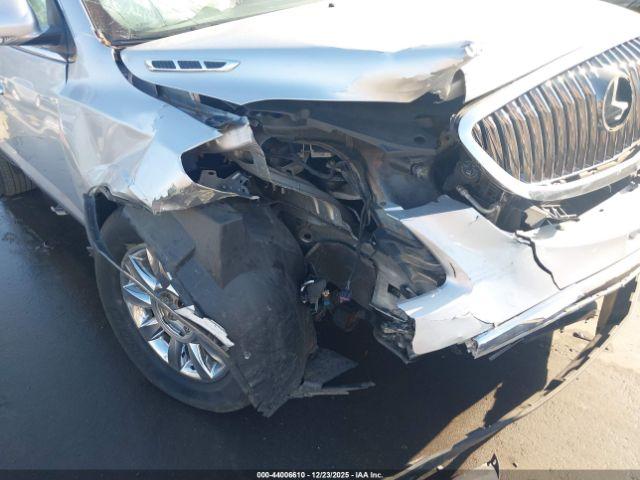 Buick Enclave Leather Image 6