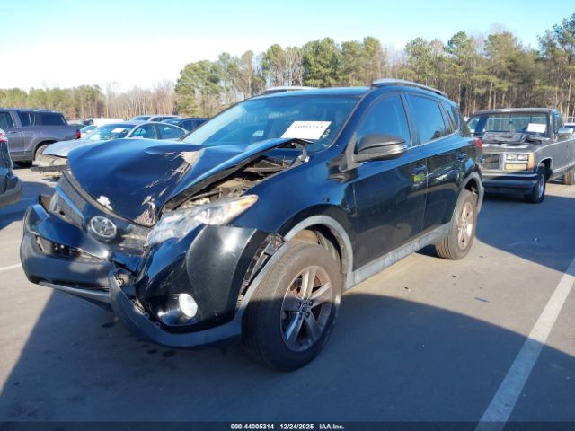 Toyota RAV4 Xle Image 3