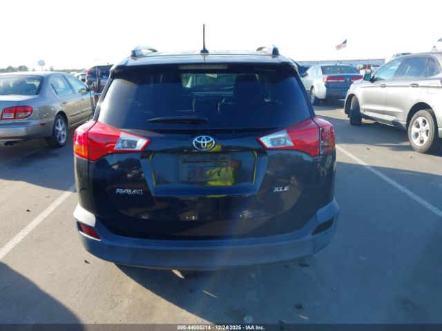 Toyota RAV4 Xle Image 15