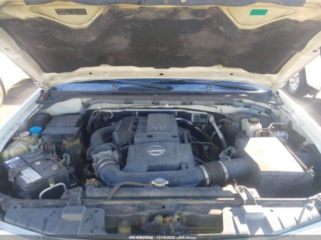 Nissan Frontier Se Image 13