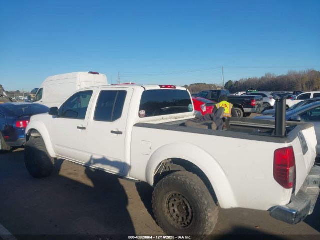Nissan Frontier Se Image 10