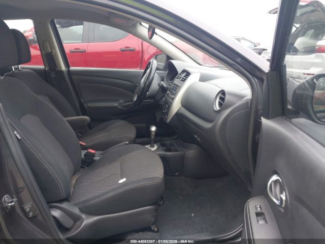 Nissan Versa 1.6 Sv Image 5