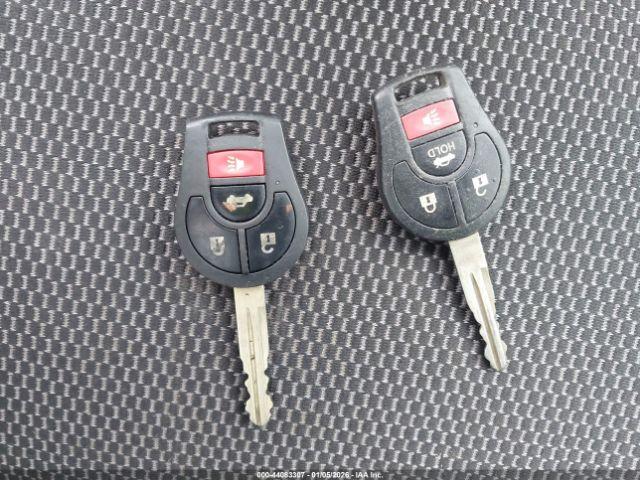 Nissan Versa 1.6 Sv Image 2