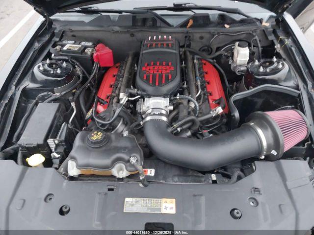 Ford Mustang Gt Premium Image 11